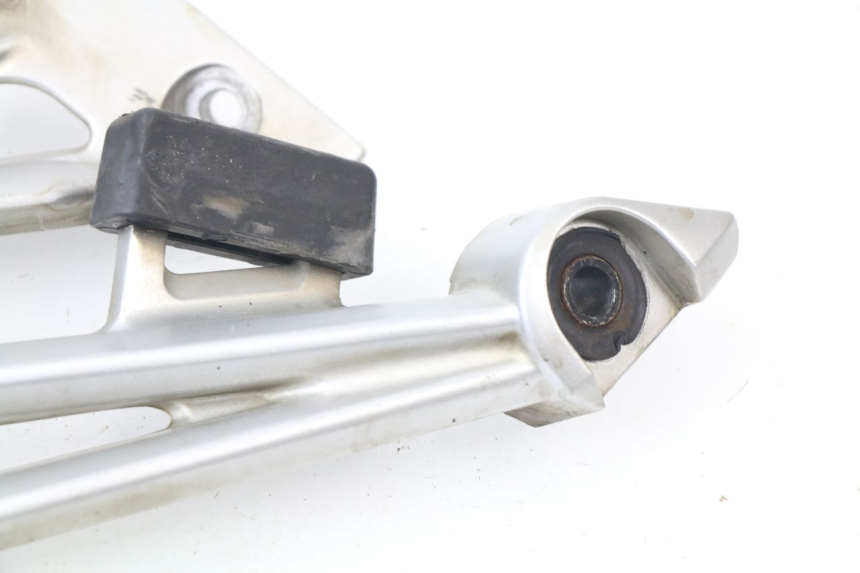 photo de AUSPUFFHALTERUNG YAMAHA FJR ABS 1300 (2006 - 2012)