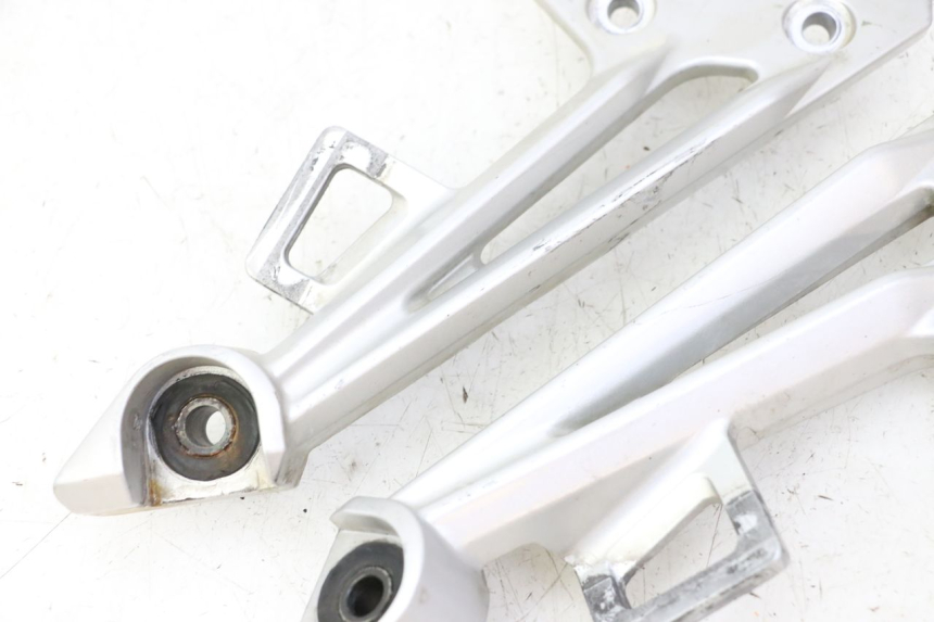 photo de AUSPUFFHALTERUNG YAMAHA FJR ABS 1300 (2006 - 2012)