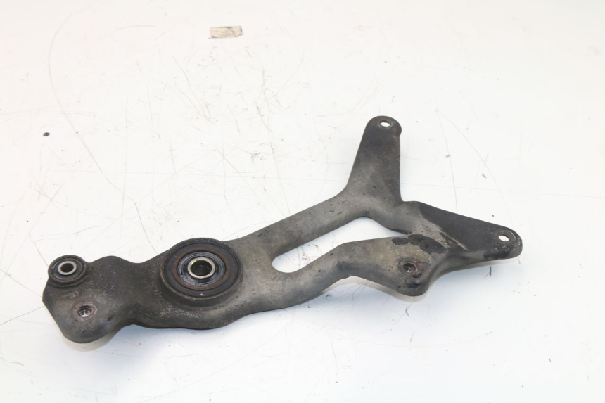 photo de AUSPUFFHALTERUNG MBK FLAME 125 (2000 - 2004)