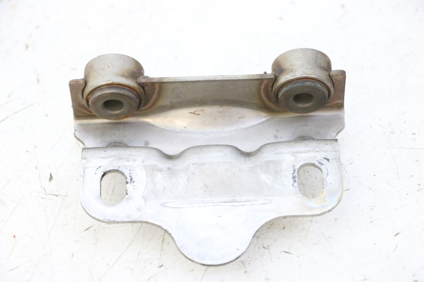 photo de AUSPUFFHALTERUNG YAMAHA FZ6 FAZER S2 600 (2007 - 2011)