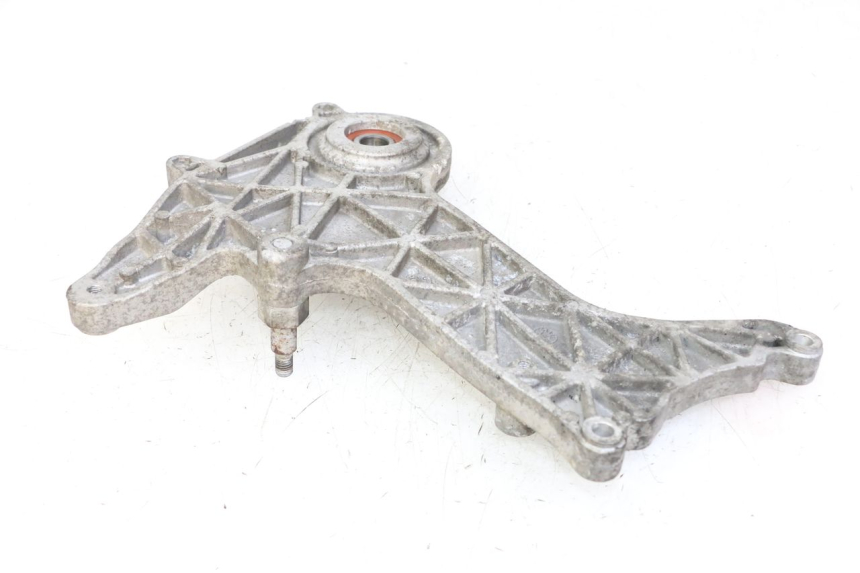 photo de AUSPUFFHALTERUNG GILERA NEXUS 300 (2008 - 2013)