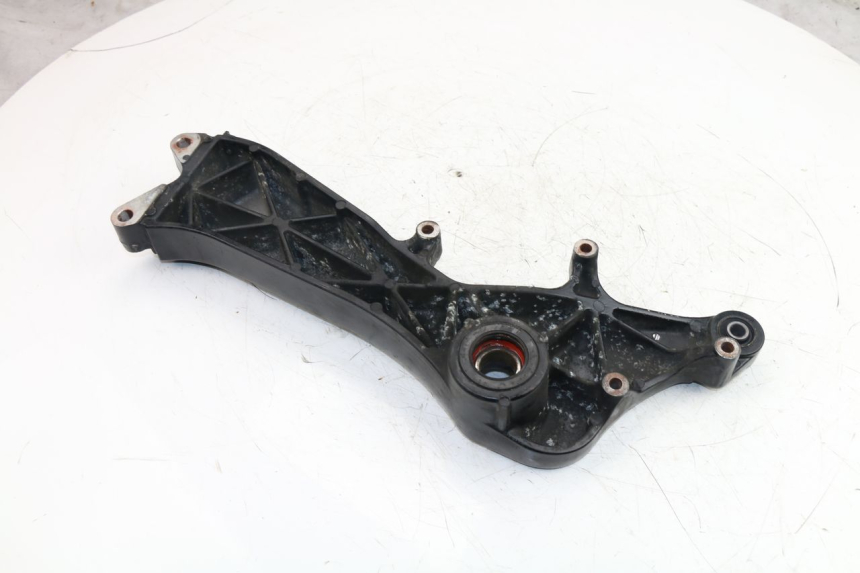 photo de AUSPUFFHALTERUNG HONDA FJS SILVER WING SILVERWING 400 (2005 - 2008)