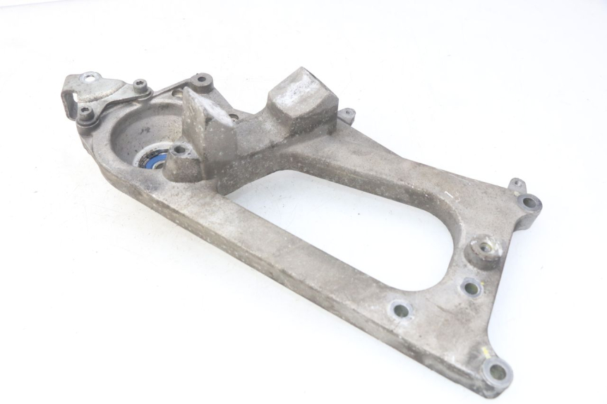 photo de AUSPUFFHALTERUNG PIAGGIO MP3 500 (2014 - 2016)