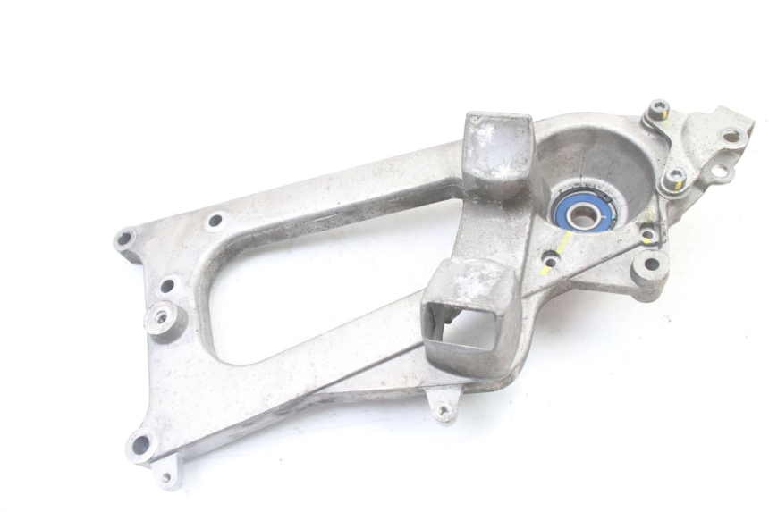 photo de AUSPUFFHALTERUNG PIAGGIO MP3 500 (2014 - 2016)