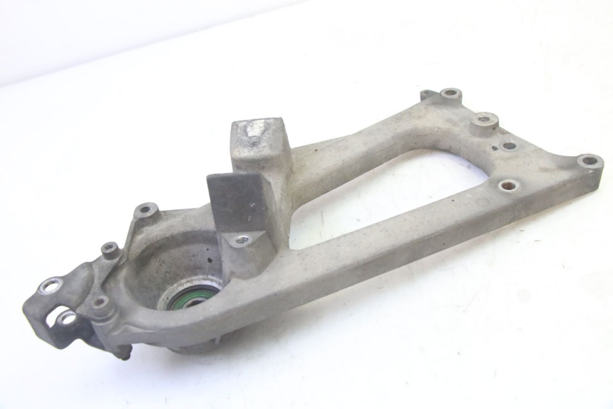 photo de AUSPUFFHALTERUNG PIAGGIO MP3 500 (2011 - 2015)