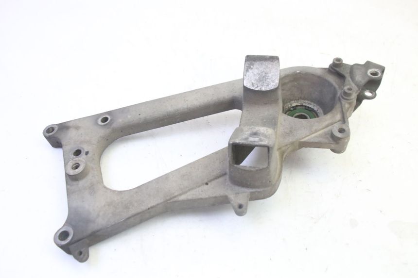 photo de AUSPUFFHALTERUNG PIAGGIO MP3 500 (2011 - 2015)