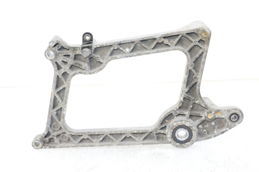 photo de AUSPUFFHALTERUNG PEUGEOT SATELIS 125 (2013 - 2018)