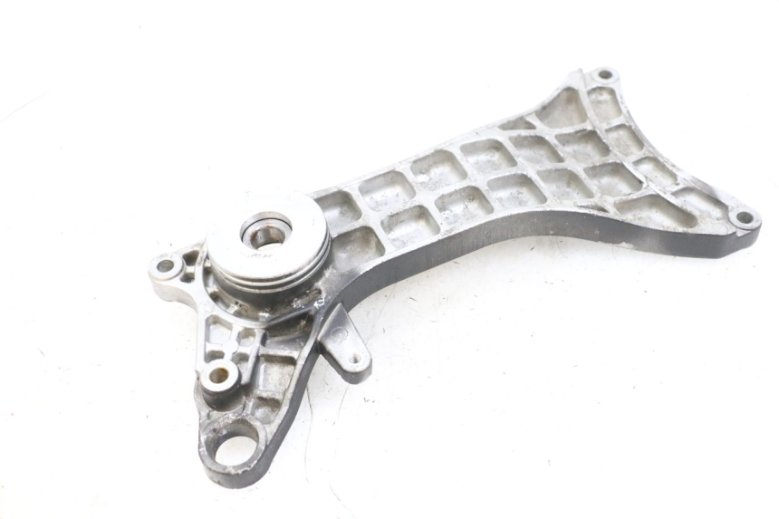 photo de AUSPUFFHALTERUNG DAELIM S1 125 (2007 - 2016) - Detailansicht des Bauteils