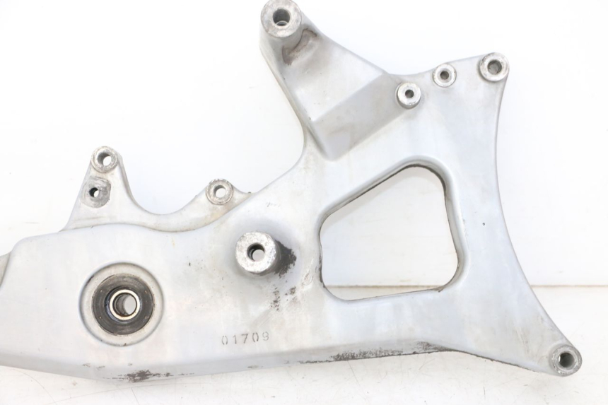 photo de AUSPUFFHALTERUNG YAMAHA X-CITY XCITY 125 (2007 - 2008)