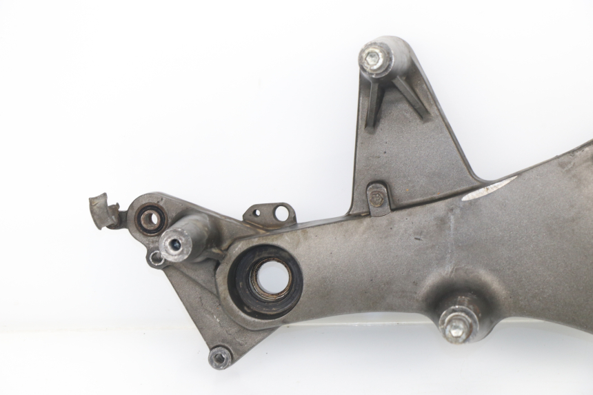 photo de AUSPUFFHALTERUNG KYMCO XCITING 500 (2007 - 2010)