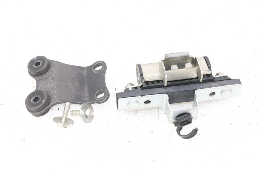 photo de HALTER KRAFTSTOFFTANK YAMAHA XJ6 ABS 600 (2008 - 2016)