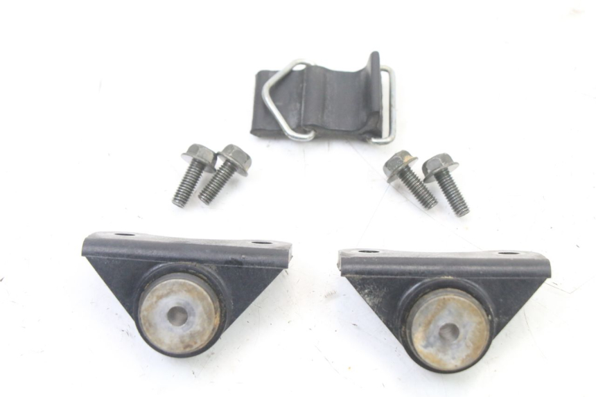 photo de TANKHALTERUNG YAMAHA TTR 125 (2000 - 2020)