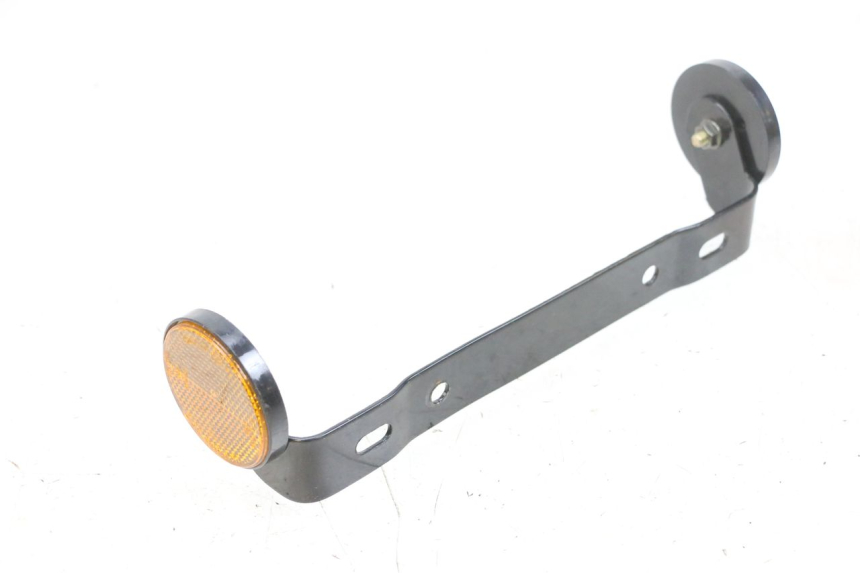 photo de KENNZEICHENHALTER EFUN PUSA 1 - Zoom auf Gebrauchszustand