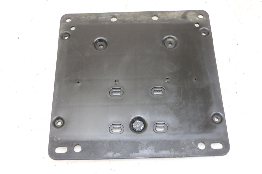 photo de KENNZEICHENHALTER PIAGGIO XEVO - X EVO 125 (2007 - 2016) - Hauptansicht