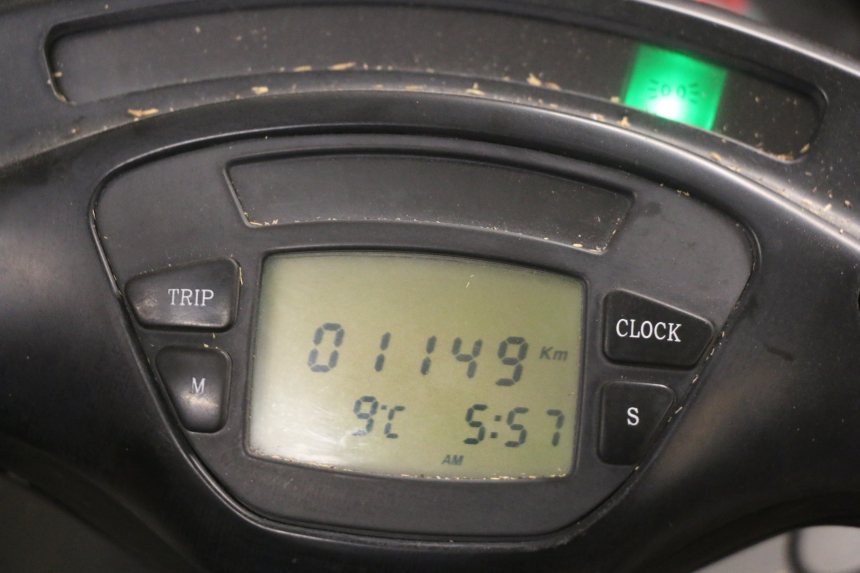 photo de ARMATURENBRETT PIAGGIO X9 EVOLUTION 125 (2003 - 2007)