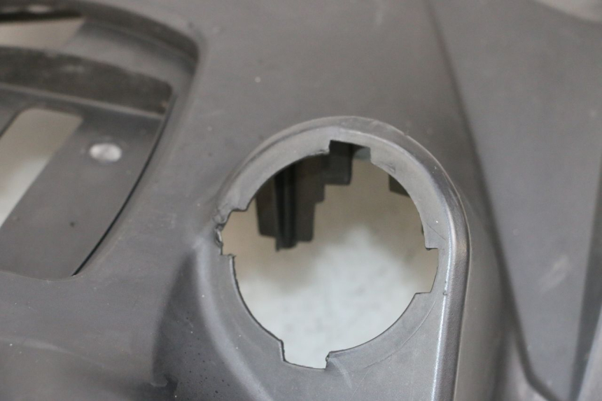 photo de INNENVERKLEIDUNG KYMCO AGILITY 16+ 4T 50 (2018 - 2023) - Detailansicht des Bauteils