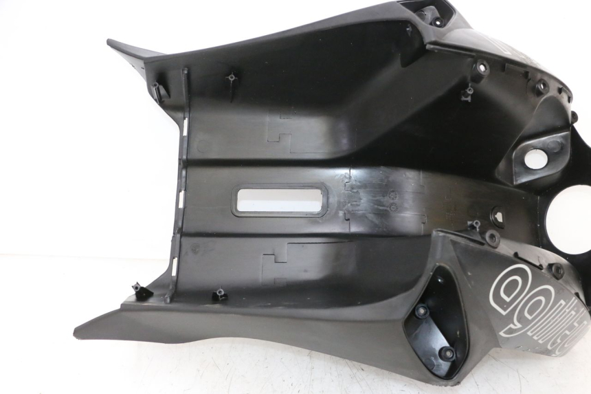 photo de INNENVERKLEIDUNG KYMCO AGILITY 4T 50 (2018 - 2022) - Fokus auf die Struktur