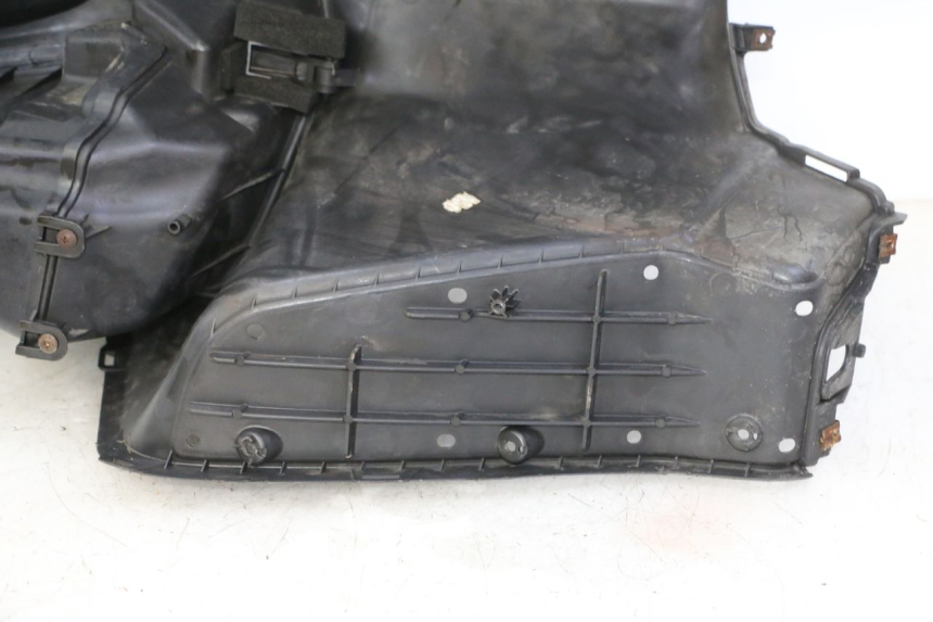 photo de INNENVERKLEIDUNG SUZUKI BURGMAN 125 (2007 - 2014)