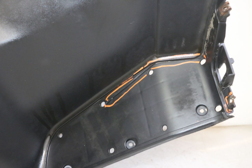 photo de INNENVERKLEIDUNG SUZUKI BURGMAN 125 (2007 - 2014)