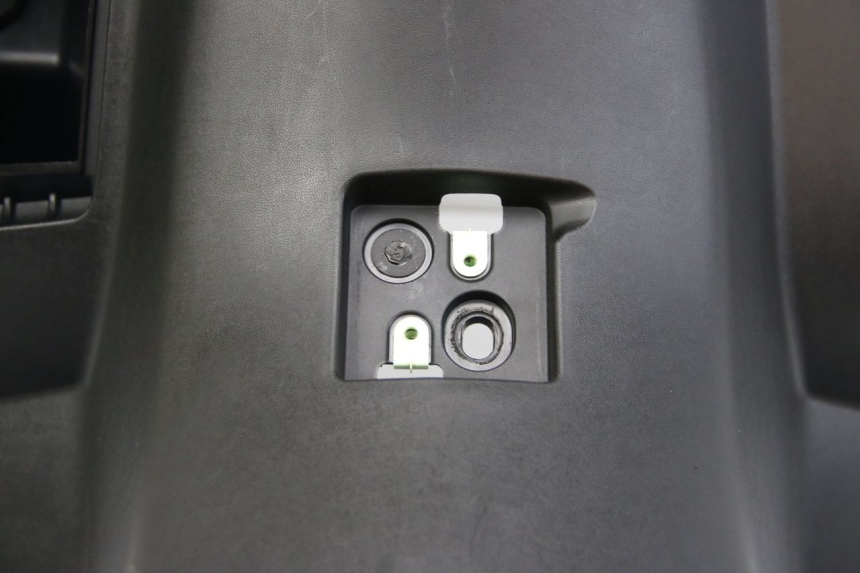 photo de INNENVERKLEIDUNG PEUGEOT CITYSTAR 2T 50 (2018 - 2021)