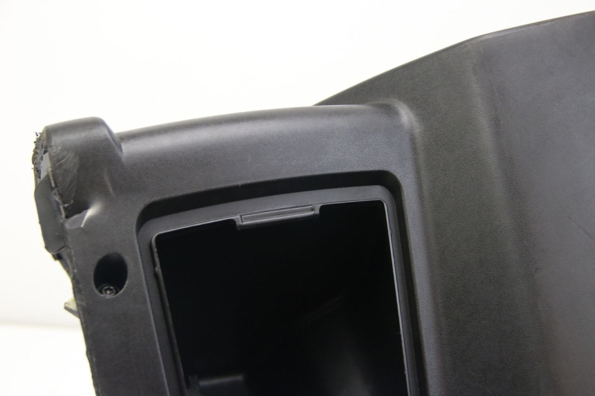 photo de INNENVERKLEIDUNG PEUGEOT CITYSTAR 2T 50 (2018 - 2021)