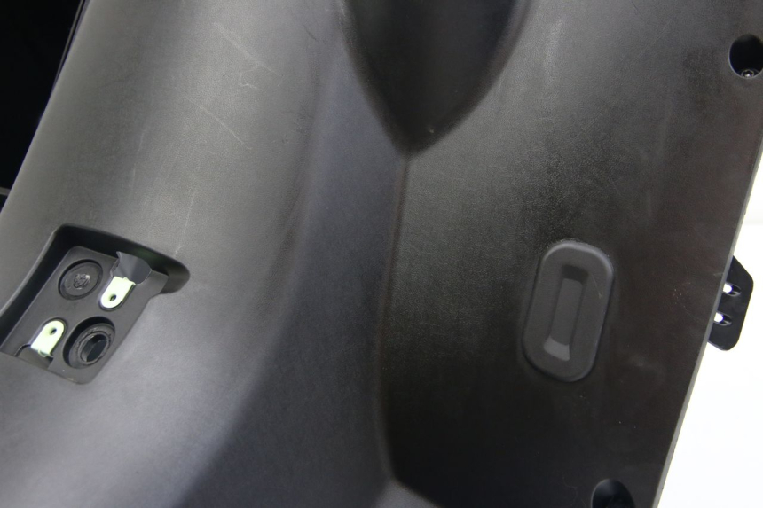 photo de INNENVERKLEIDUNG PEUGEOT CITYSTAR 2T 50 (2018 - 2021)