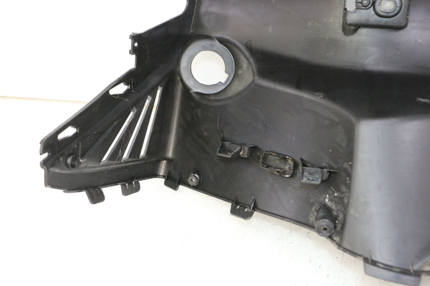 photo de INNENVERKLEIDUNG PEUGEOT CITYSTAR 50 (2013 - 2017)