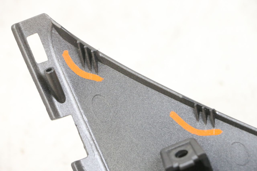 photo de RECHTS BEINSCHILD YAMAHA TRICITY 300 (2020 - 2024) - Technische Nahaufnahme