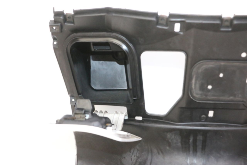 photo de INNENVERKLEIDUNG HONDA FES S-WING SWING ABS 125 (2007 - 2015)