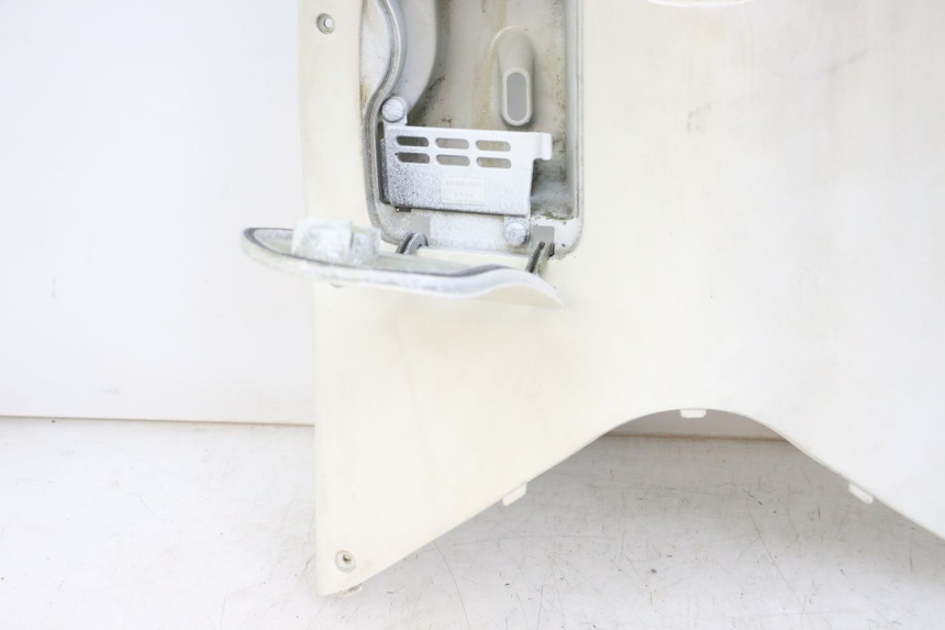 photo de BEINSCHILD HONDA NES AROBASE 125 (2000 - 2003)