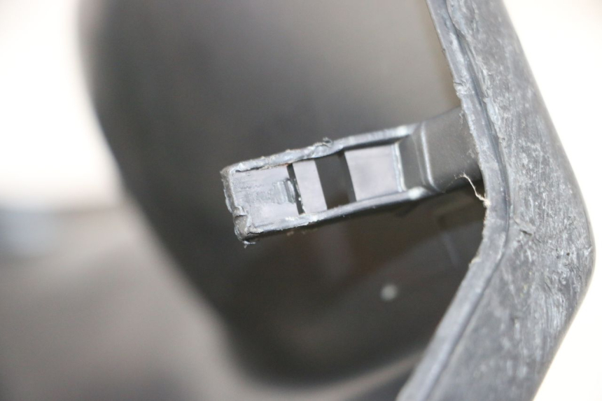 photo de UNTERER INNENKOTFLüGEL PIAGGIO FLY 4T 50 (2013 - 2017) - Detailansicht des Bauteils