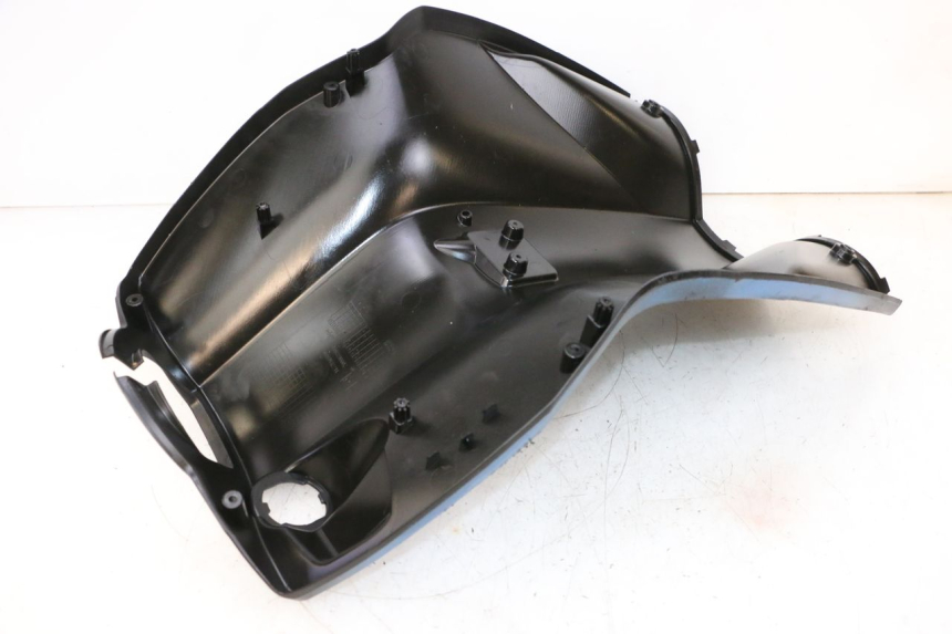 photo de INNENVERKLEIDUNG PEUGEOT KISBEE 4T 50 (2010 - 2017) - Zoom auf Gebrauchszustand