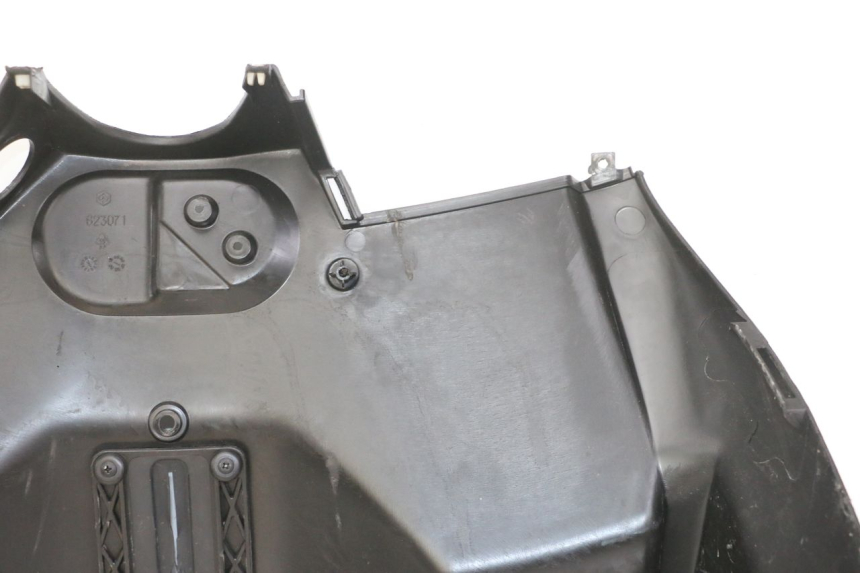 photo de BEINSCHILD PIAGGIO MP3 LT 300 (2010 - 2016)