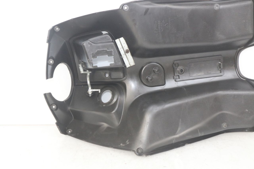 photo de INNENVERKLEIDUNG PIAGGIO NEW TYPHOON 50 (2010 - 2017)