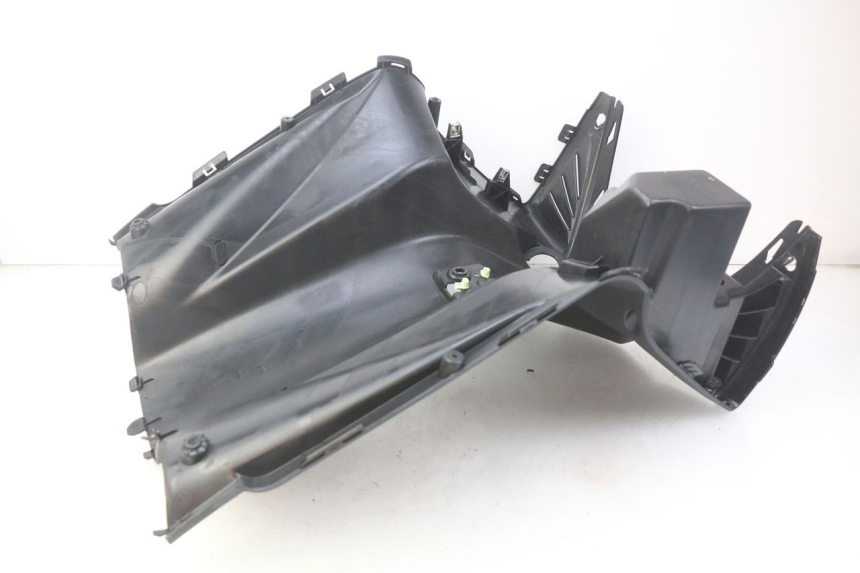 photo de INNENVERKLEIDUNG PEUGEOT CITYSTAR 125 (2011 - 2017)
