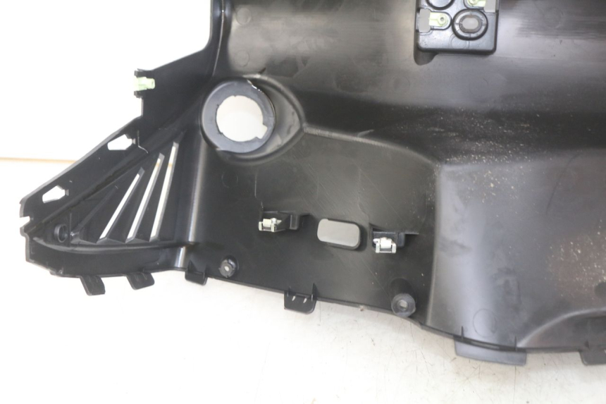 photo de INNENVERKLEIDUNG PEUGEOT CITYSTAR 125 (2011 - 2017)