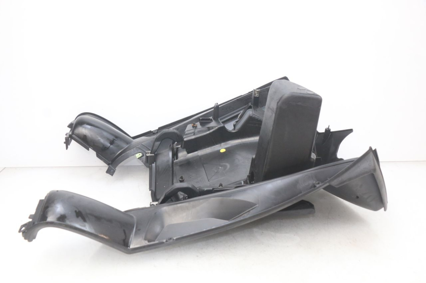 photo de INNENVERKLEIDUNG PEUGEOT GEOPOLIS 400 (2007 - 2013)