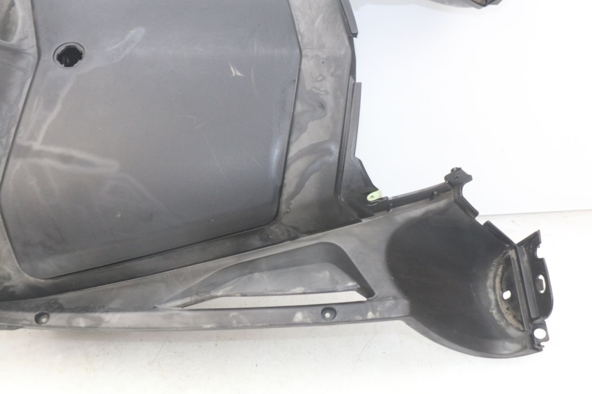 photo de INNENVERKLEIDUNG PEUGEOT GEOPOLIS 400 (2007 - 2013)