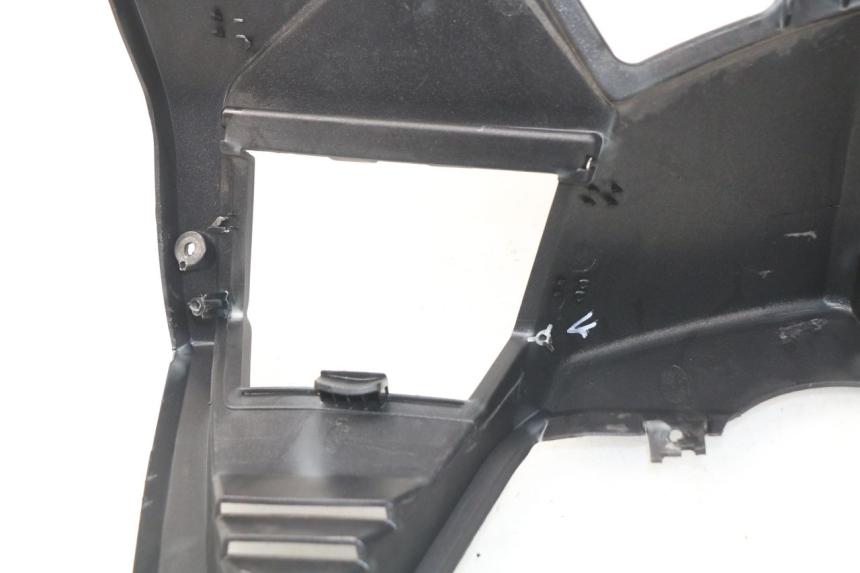 photo de BEINSCHILD PEUGEOT SATELIS 300 (2012 - 2015)