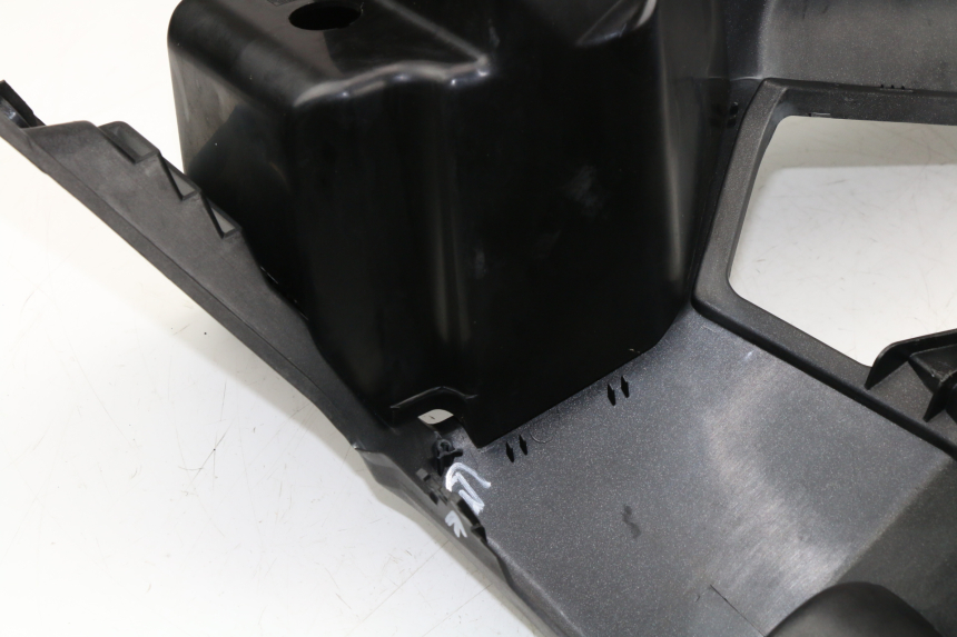 photo de INNENVERKLEIDUNG PEUGEOT SATELIS COMPRESSOR K15 125 (2006 - 2009)