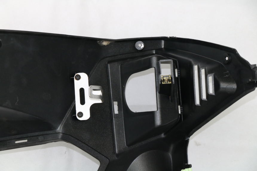 photo de INNENVERKLEIDUNG PEUGEOT SATELIS COMPRESSOR K15 125 (2006 - 2009)