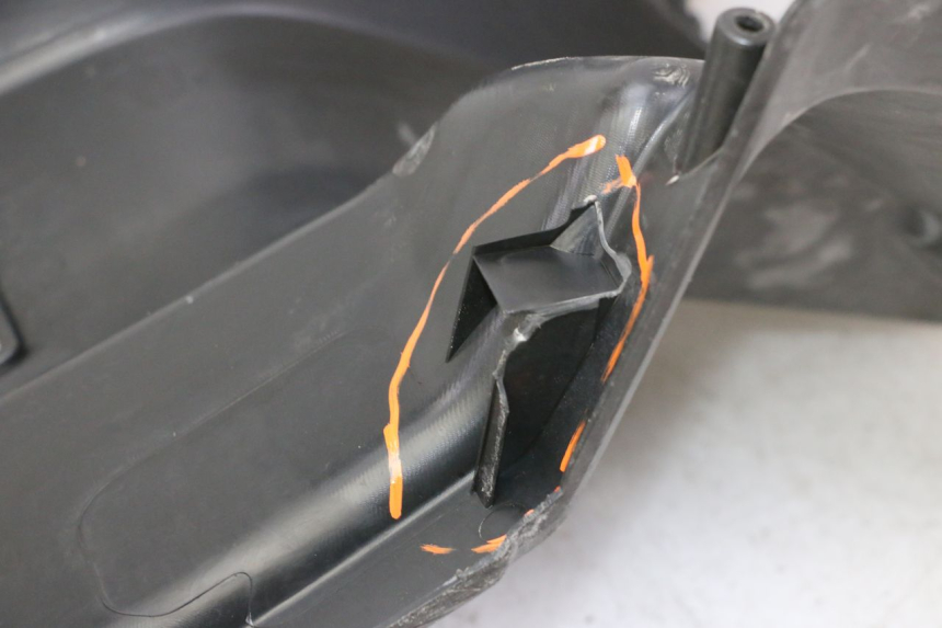 photo de INNENVERKLEIDUNG PEUGEOT SPEEDFIGHT 3 AIR 50 (2009 - 2015)