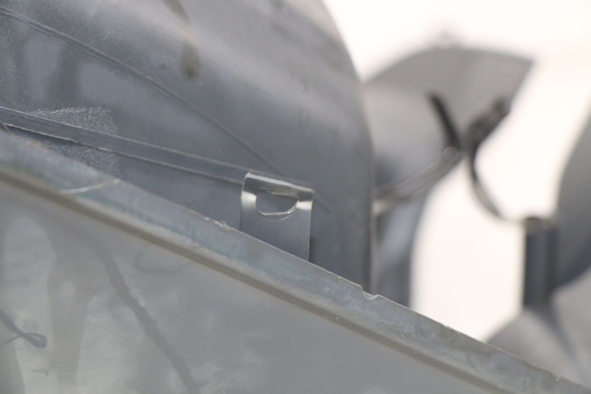 photo de INNENVERKLEIDUNG PEUGEOT SV 125 (1991 - 1994)