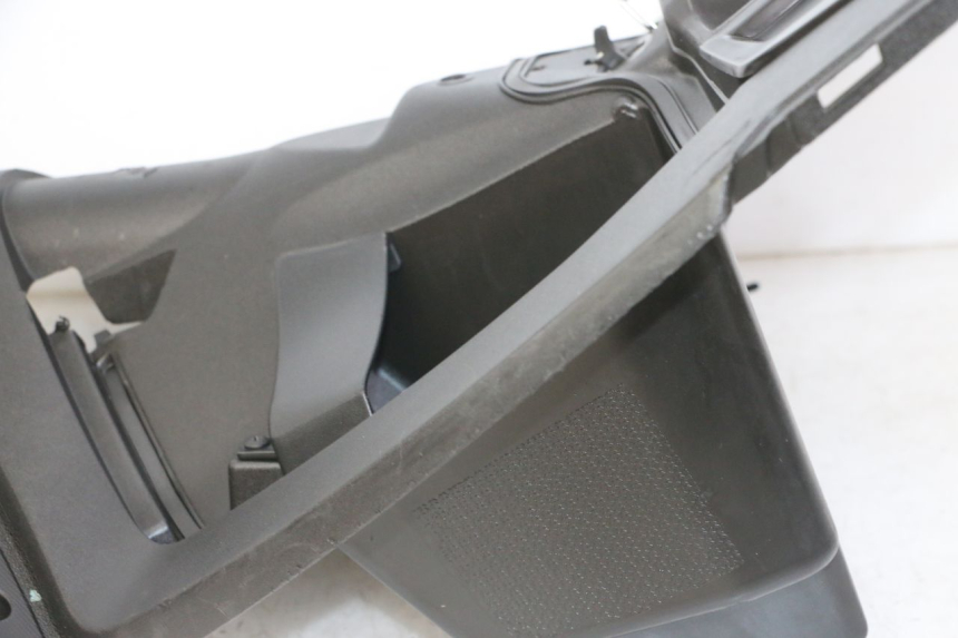 photo de INNENVERKLEIDUNG APRILIA SXR 50 (2021 - 2023)