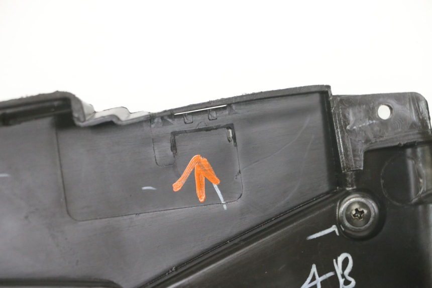 photo de INNENVERKLEIDUNG APRILIA SXR 50 (2021 - 2023)