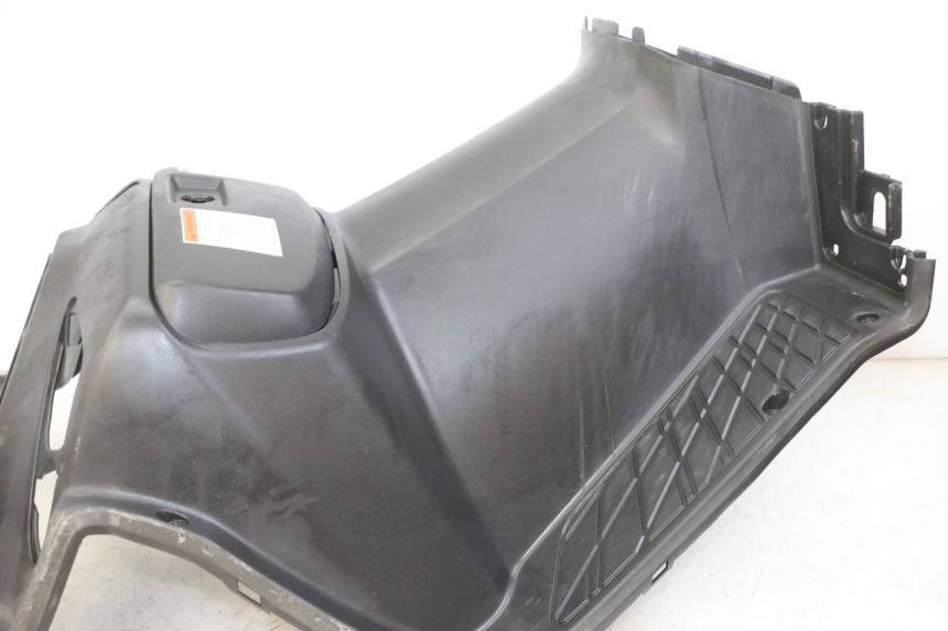 photo de INNENVERKLEIDUNG SUZUKI UH BURGMAN 125 (2002 - 2006)