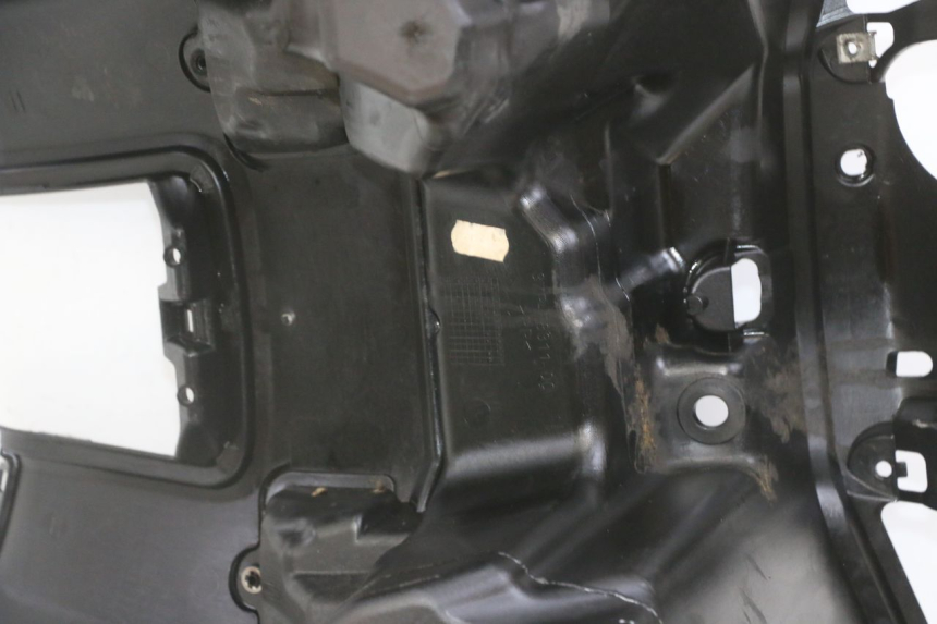 photo de INNENVERKLEIDUNG YAMAHA X-MAX XMAX 125 (2010 - 2014)