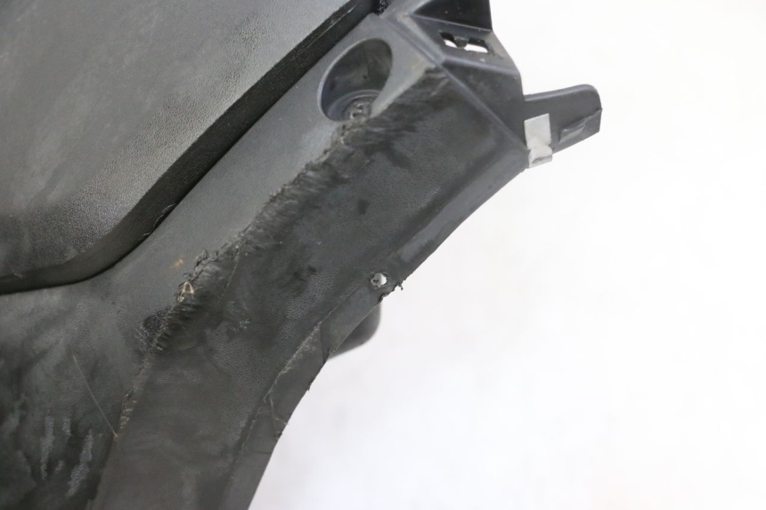 photo de INNENVERKLEIDUNG YAMAHA X-MAX XMAX 125 (2010 - 2014)