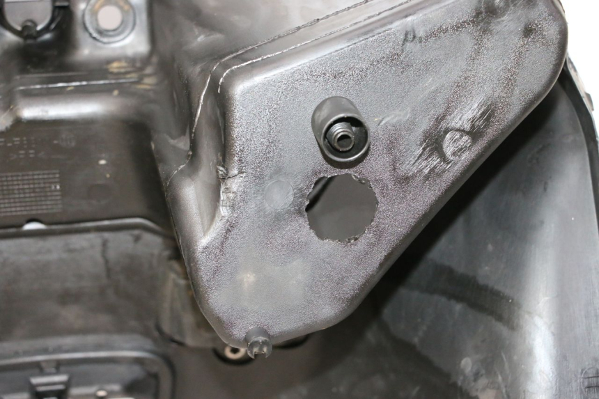 photo de INNENVERKLEIDUNG YAMAHA X-MAX XMAX 125 (2010 - 2014)