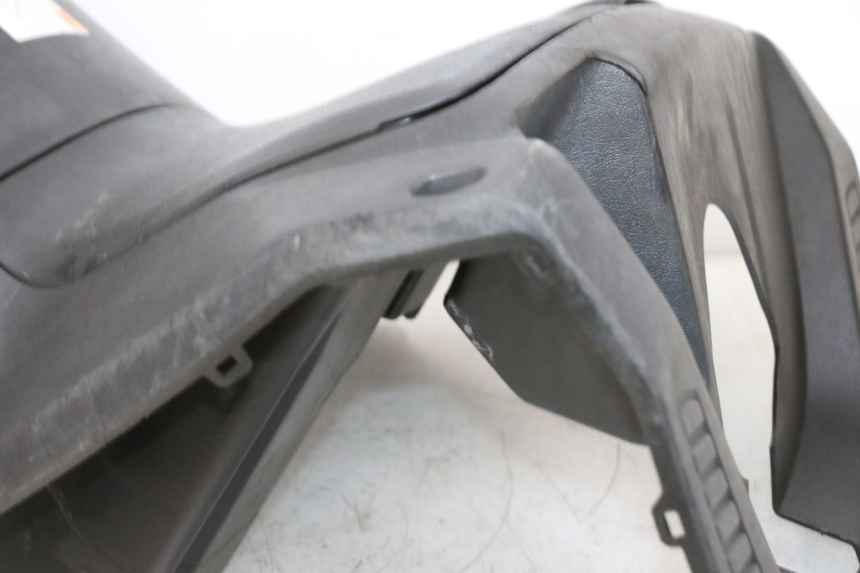 photo de INNENVERKLEIDUNG YAMAHA XMAX X-MAX 125 (2006 - 2009) - Detaillierte Sichtprüfung